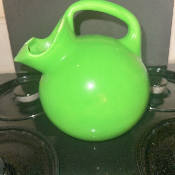 Green Apple Beverage Pitcher - Picture 6 of 10